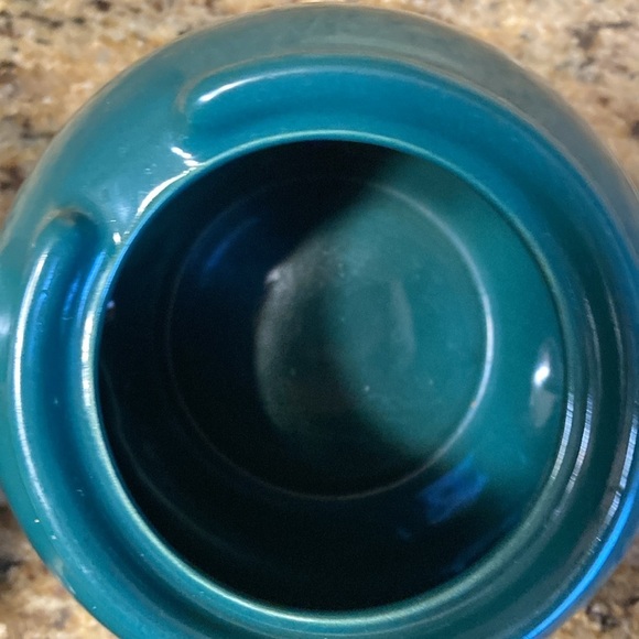 Vintage ceramic teapot with infuser to steep your loose leaf tea or tea bags - Picture 8 of 11